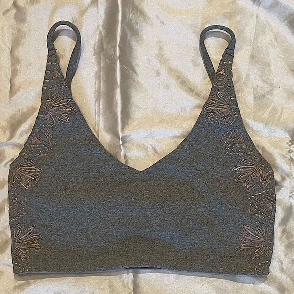 O’Neill Sports Bra - Picture 1 of 4